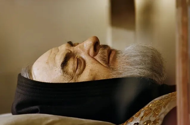 Padre Pio – Le miracle de la conservation de son corps depuis 1968 ?